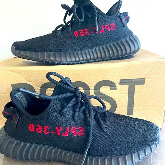 Yeezy Boost 350 Black/Red size 6.5